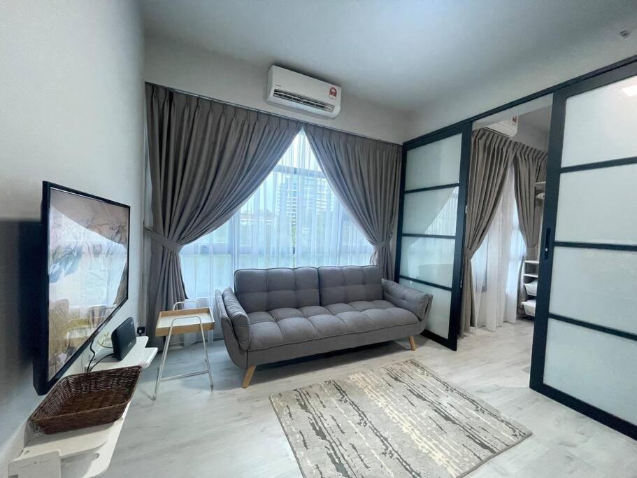 Jesselton Quay,2Br,4-5Pax,Mountain View Apartment Kota Kinabalu Bagian luar foto
